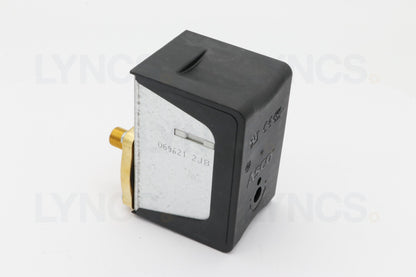 PRESSURE SWITCH P302/6 3-POLE 30A