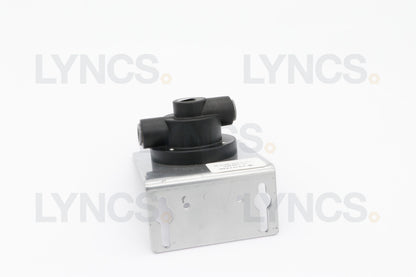 QL1 Filter Head with 3/8" JG Fitting