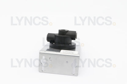 QL1 Filter Head with 3/8" JG Fitting