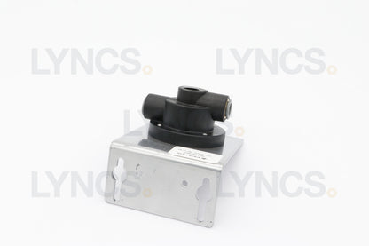 QL1 Filter Head with 3/8" JG Fitting