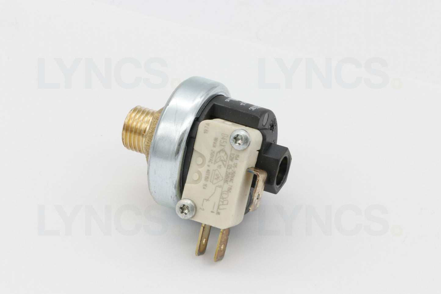 Pressure Switch XP110 0.5-1.5 Bar 1/4" 15A