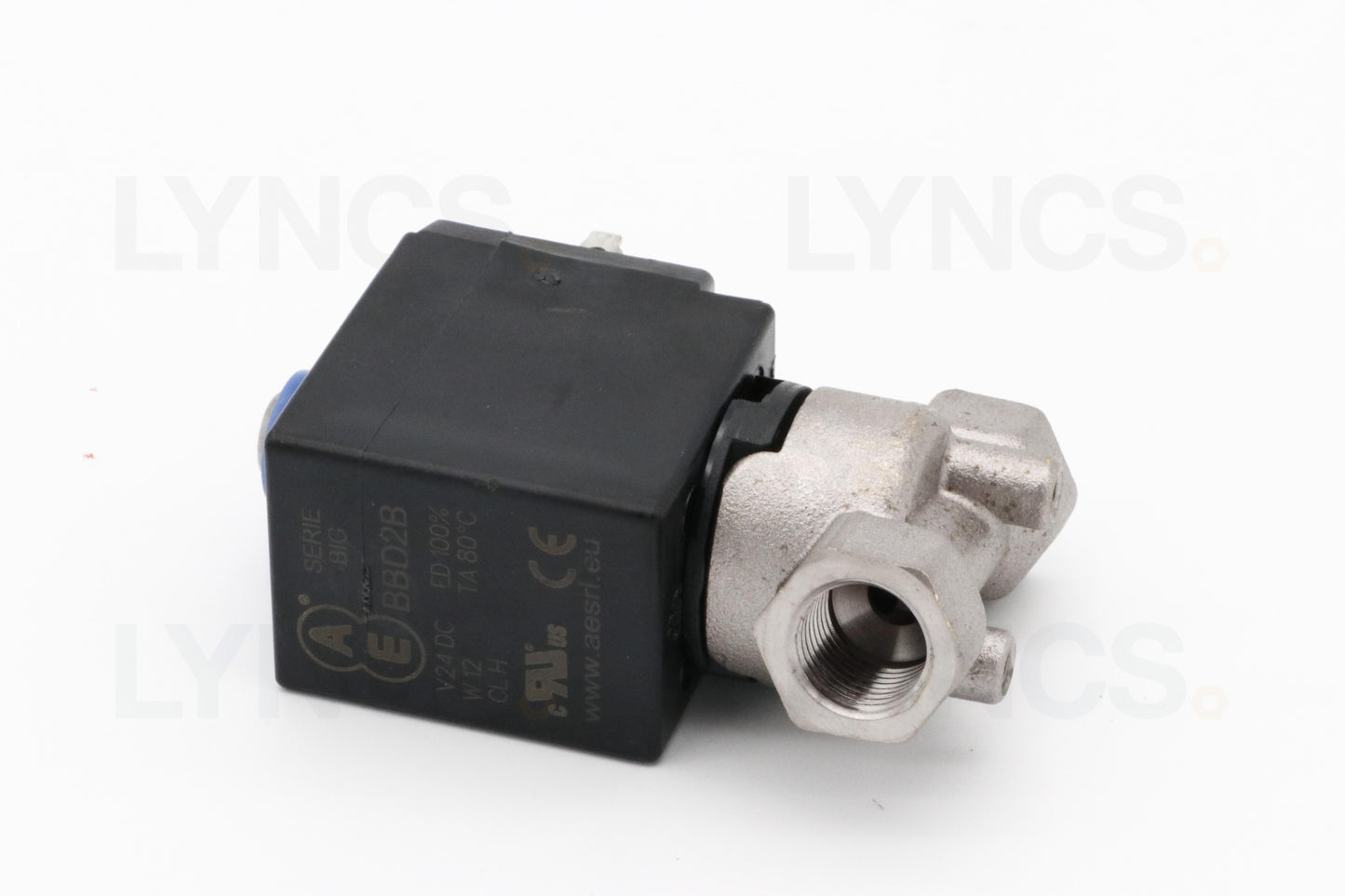 D8 24V 2 WAY HOT WATER SOLENOID VALVE - product photo