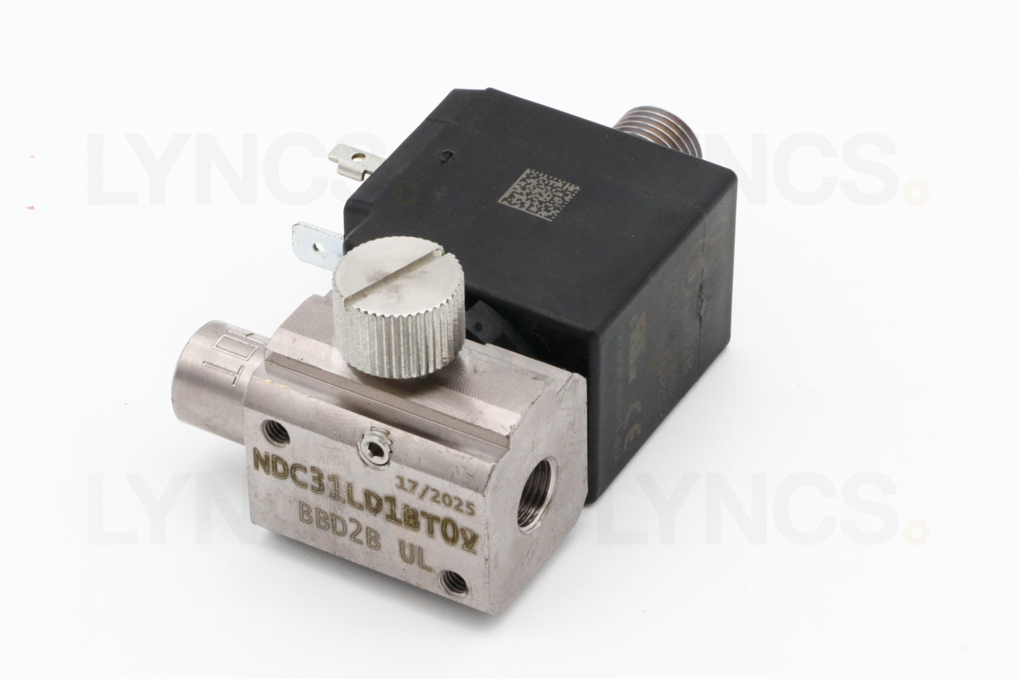 D8 24V MIXED WATER SOLENOID VALVE - product photo